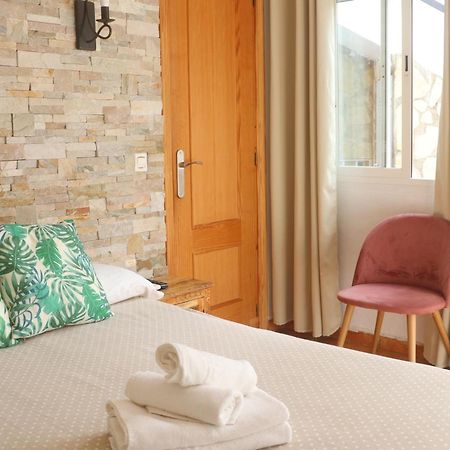 Hostal La Paloma II Calpe Ngoại thất bức ảnh