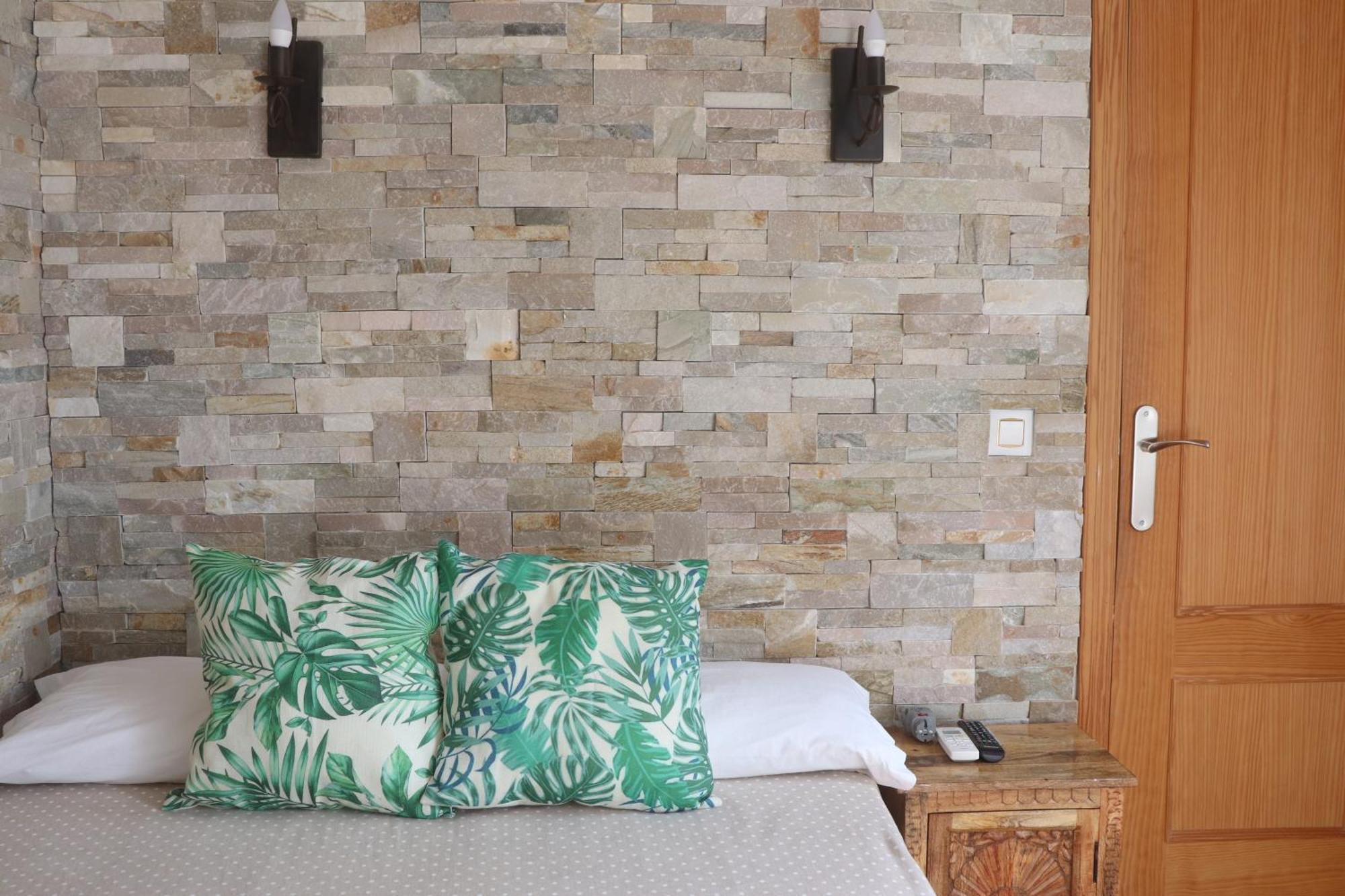 Hostal La Paloma II Calpe Ngoại thất bức ảnh