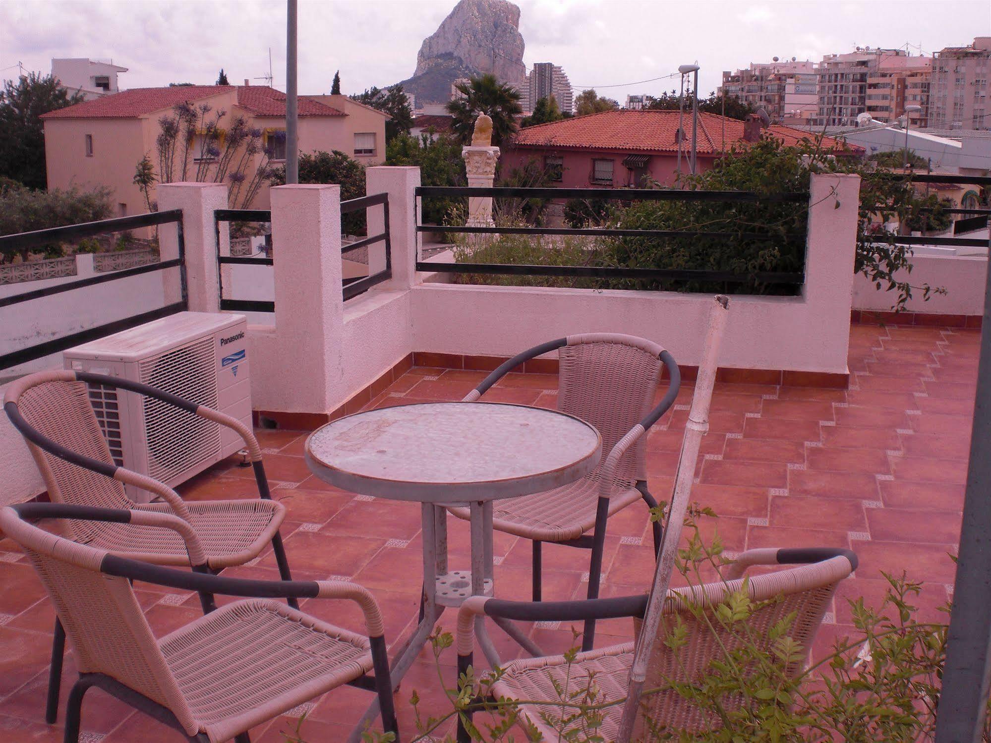 Hostal La Paloma II Calpe Ngoại thất bức ảnh